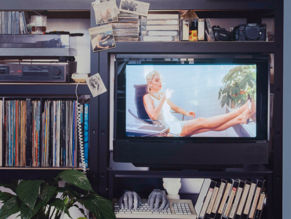 Guta maria CAN lauren huret heads for business and bodies for sin photo by sebastien verdon